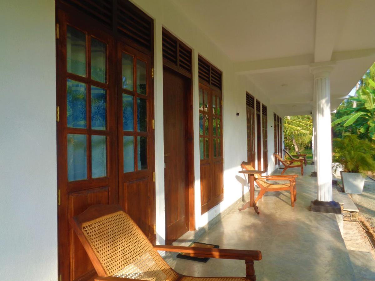 New Holiday Reach Unawatuna Exterior foto